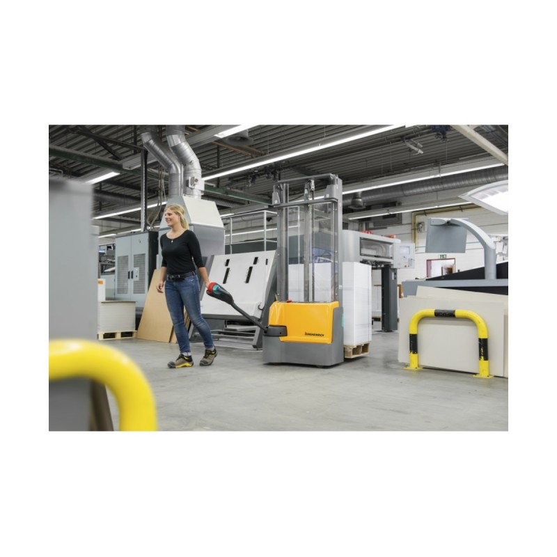 EJC M10 330ZT Electric stacker